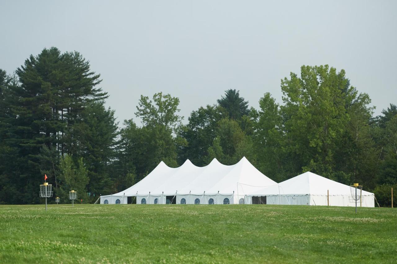 Lake George Escape Hotel Warrensburg Exterior photo